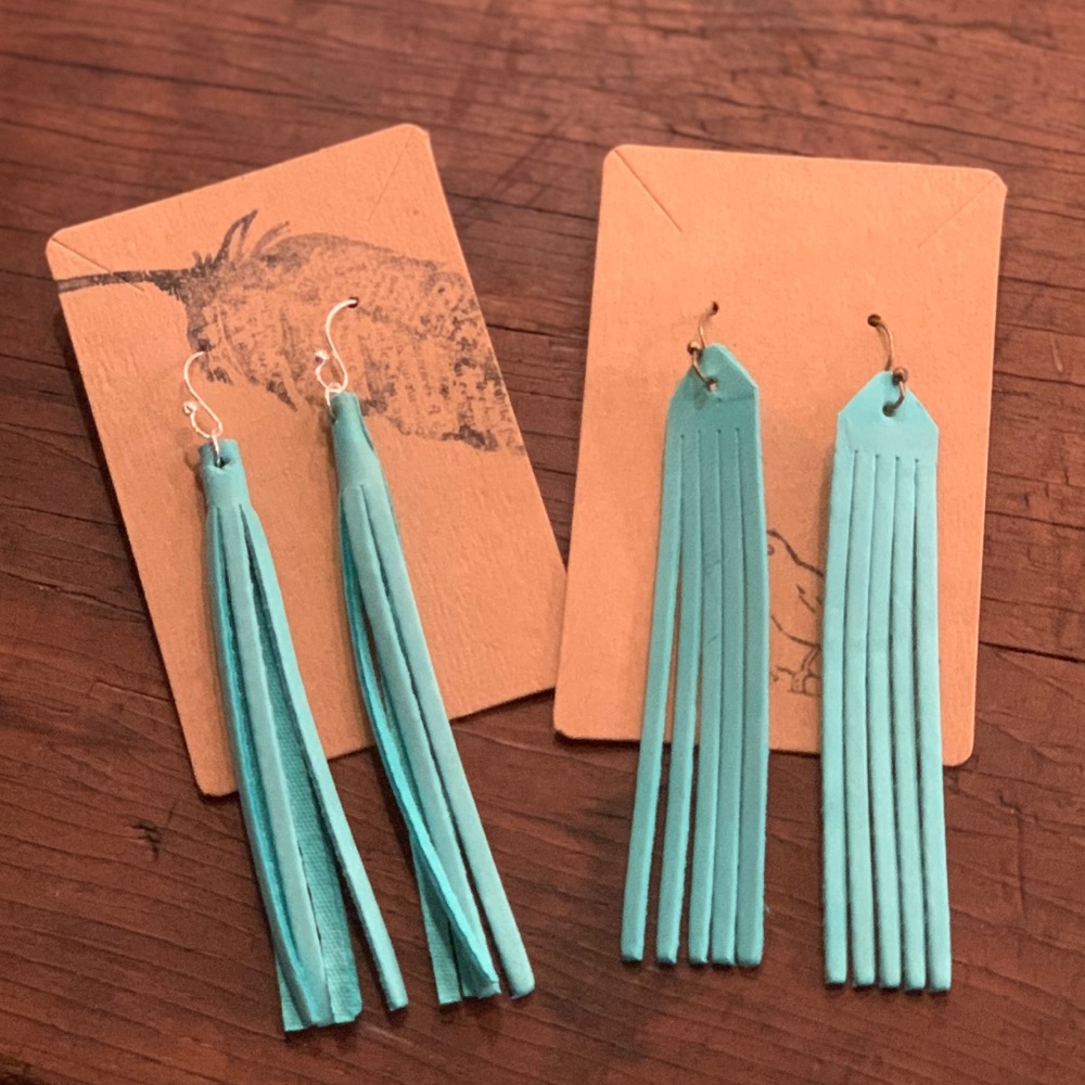 [ HANDMADE ] leather earrings • FRINGE